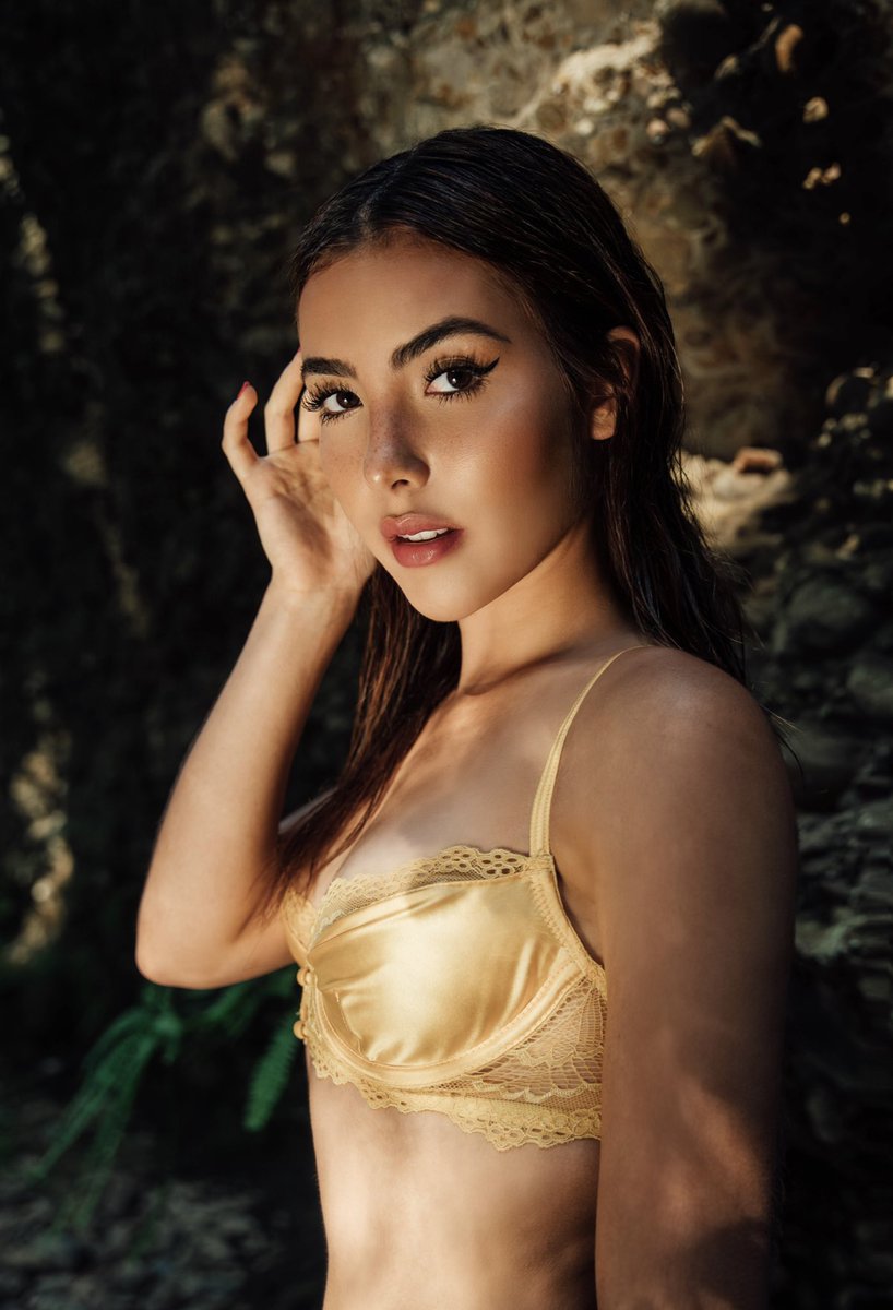 Andrea Botez tweet media