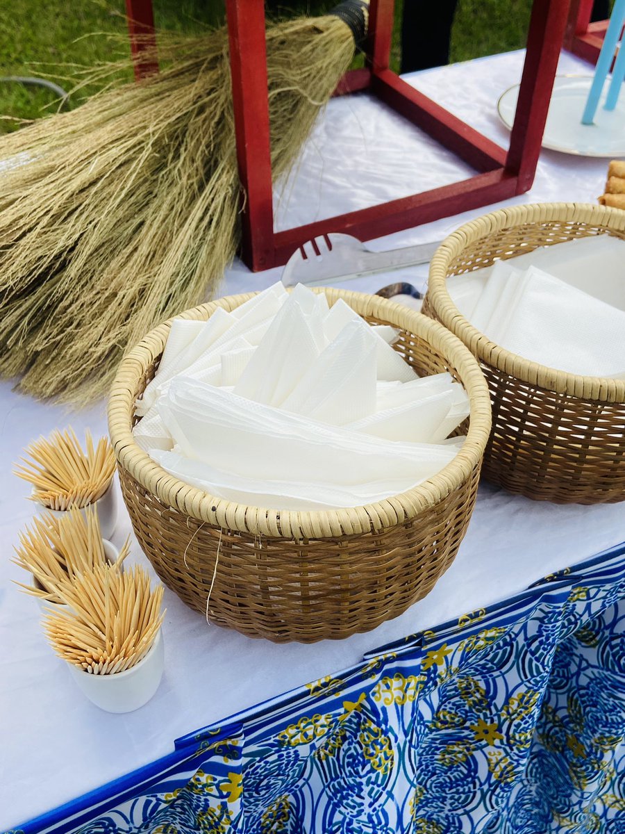lesdelicesd_isa's tweet photo. Aujourd’hui nous sommes du côté de mbankomo avec les mvog Fouda pour un vin d’honneur de 200 personnes 😍 Avec pour thème « mariage côtier » 
Avons nous respecté le thème selon vous ? 😊 https://t.co/yRAD6YWt6B