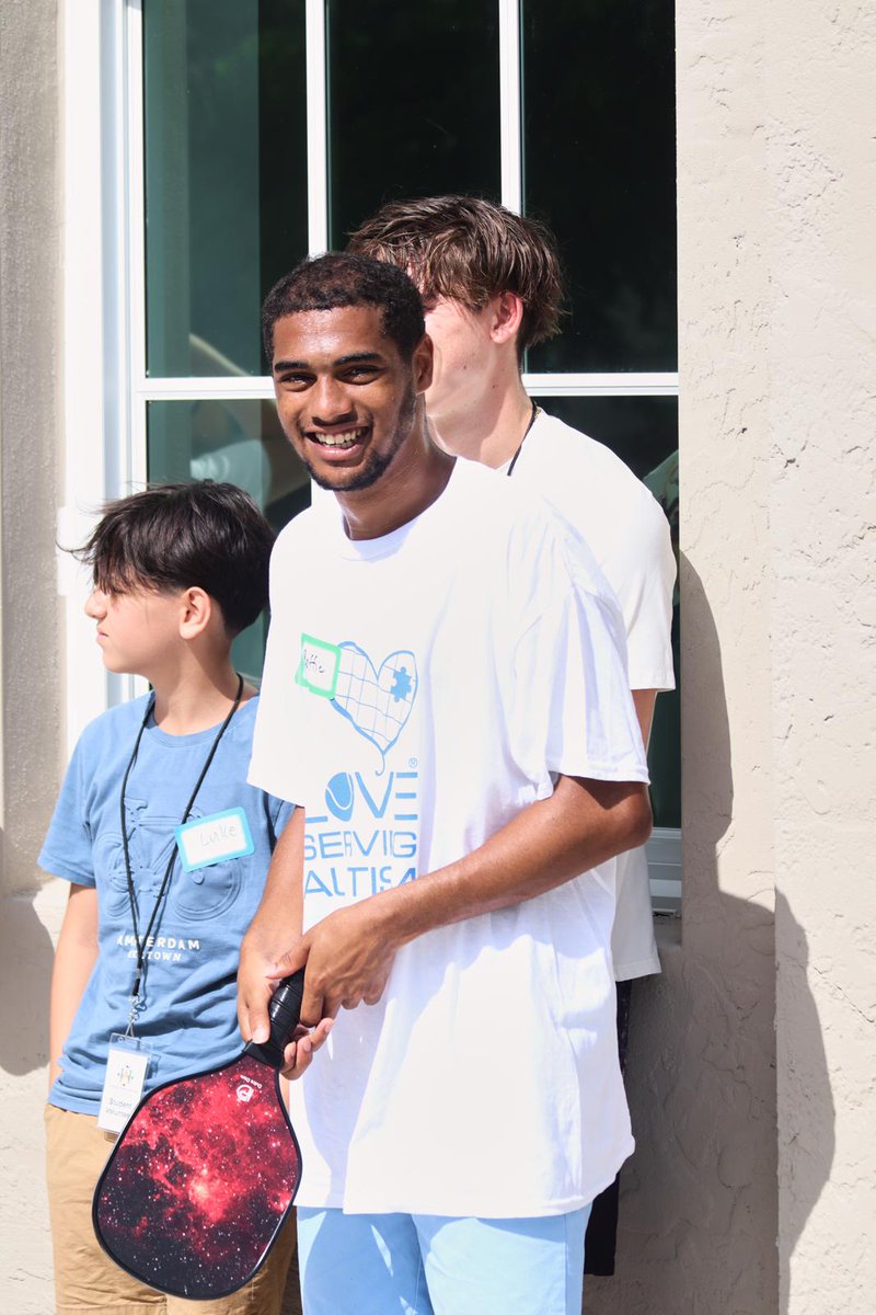 HeySandyPR's tweet photo. Excellent first-week at camp @LSAAutismTennis in @cityofboynton.  Raffie always has a great time with his friends at LSA.  Next week camp in Palm Beach Gardens. Get ready for the LSA Match Point Gala coming up in November.  #Autism #AutismAwareness #AutismMom #TeamRaffie https://t.co/dk5TQsuBH3