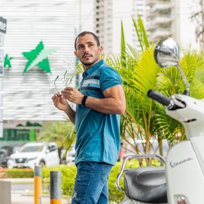 luislagunac's tweet photo. #NuevaFotoDePerfil https://t.co/2GdAipqIMr
