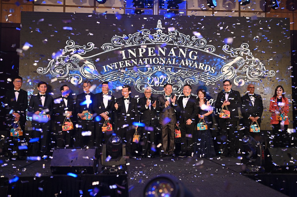 chowkonyeow's tweet photo. My deep appreciation to Penang Governor Tun Ahmad Fuzi Abdul Razak for gracing us with his presence and adding further prestige to the sixth INPenang International Awards 2023.
https://t.co/eNSzwSvS7m https://t.co/56SR4D8E24