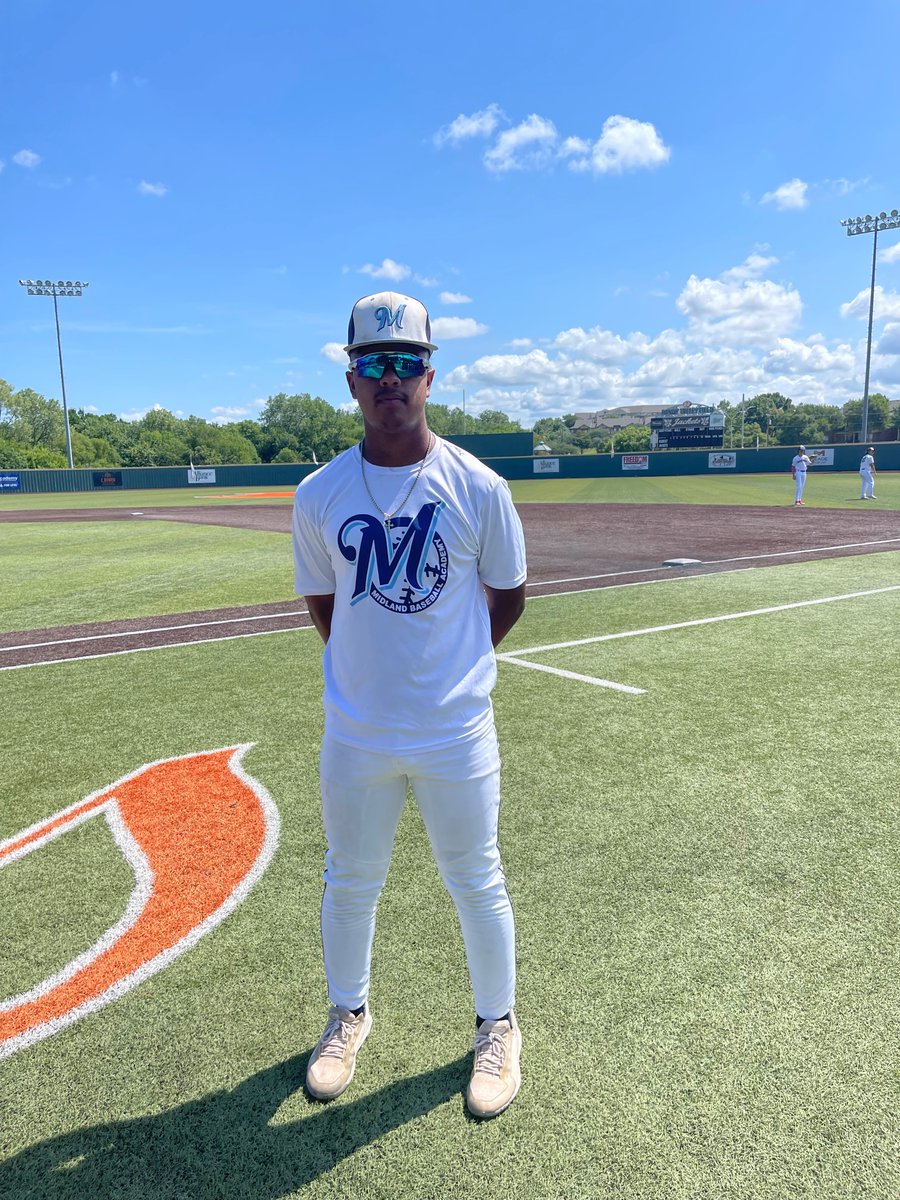FiveToolTexas's tweet photo. #FiveToolWS F: @MBA_Baseball King 7, Dallas Tigers 2026 Cienega/Myles 6
PoG: @reesebsbl05 3-4, RBI, R
Hitter: @nate_mancha2 2-3, R https://t.co/ciRJMIBn4N