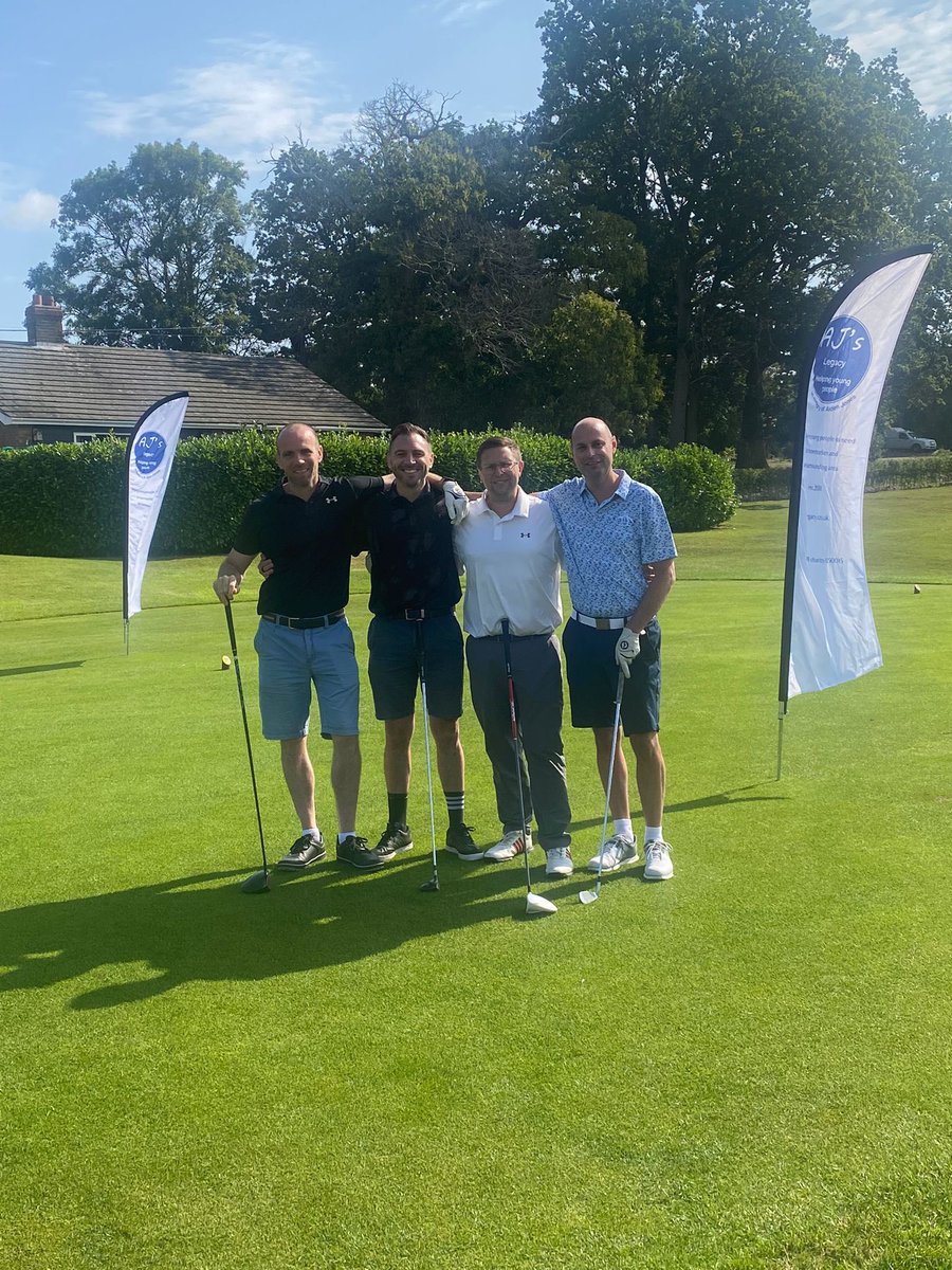 AJs_legacy's tweet photo. condition, the food was excellent and the staff superb. The boys did the charity proud with a third place finish. 
 #stowmarket #suffolk https://t.co/3soxfurvPa