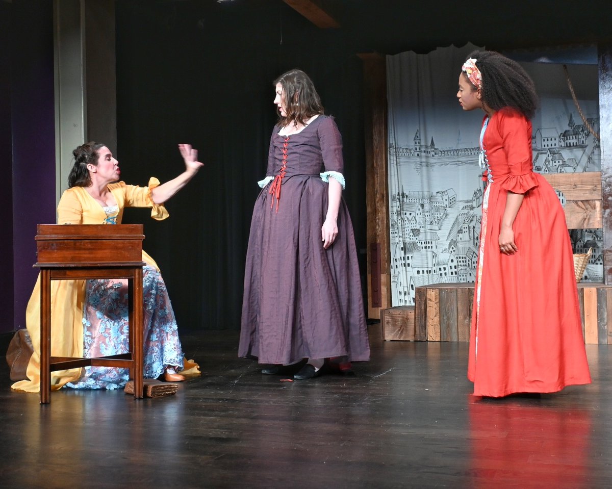 "We have THREE shows left." (Photo by Pam Burks)

THE REVOLUTIONISTS has its final shows Saturday at 2:00 and 8:00, and Sunday at 2:00, at the Arts Barn in Gaithersburg. Tickets and information: ssstage.org/the-revolution…