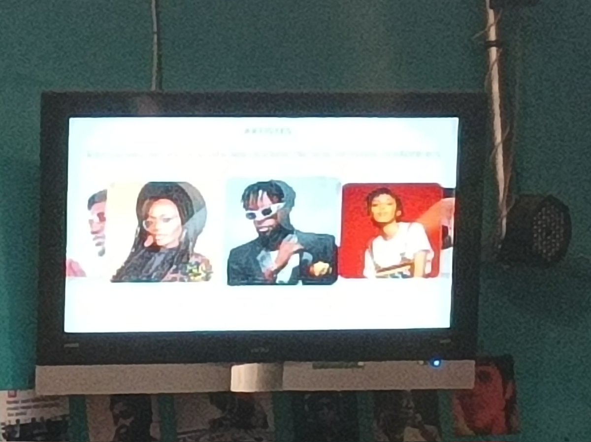BouNghom's tweet photo. Pour la 2e journée du Cameroon Cultural Digital Days, @eloka___ de @ColorfolApp partage avec nous l'apport du streaming dans la digitalisation.
#2C2D2023
#InfluenceMboa https://t.co/lIJAUEUUlp