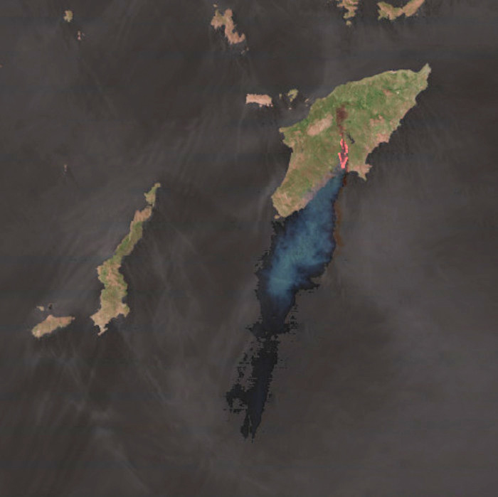 Rodos, în flăcări! Grecia este devastată de incendii în timp ce peste 20.000 de persoane au fost evacuate. Imagini din satelit. Foto: Tw/@UngerKonrad