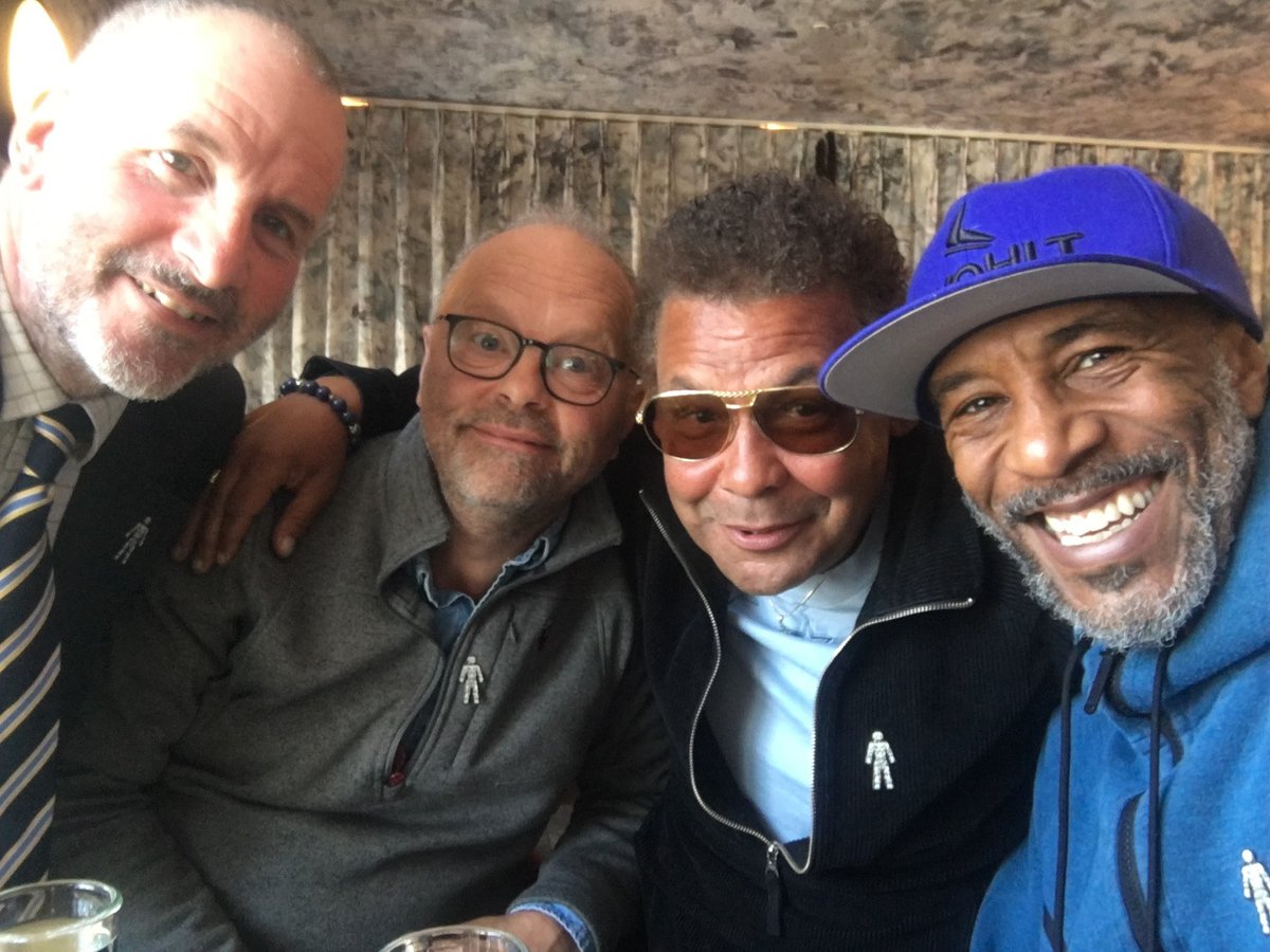 DannyJohnJules's tweet photo. You mean these guys ...? 🤔 https://t.co/7cfxxhuWp3