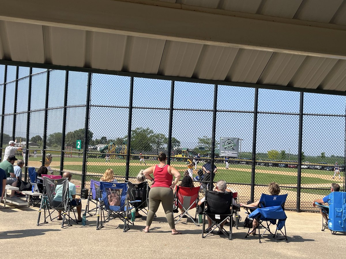 GoodDay4TheRam's tweet image. Best baseball weekend of the year with the annual AJR tournament taking place. Every field in Grayslake being utilized. Kudos GLPD as fields look great and GYBA volunteerism off the charts. It’s a baseball community. #thisiswhatwedo ⁦@GYBA_Official⁩