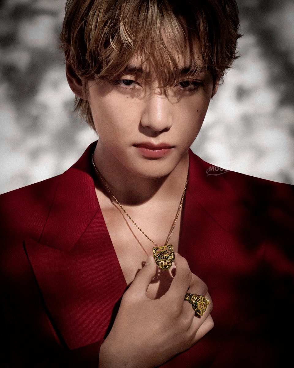230718 insta V
#TAEHYUNGxCartier
#태형 #V #TAEHYUNG <a href="/BTS_twt/">방탄소년단</a>