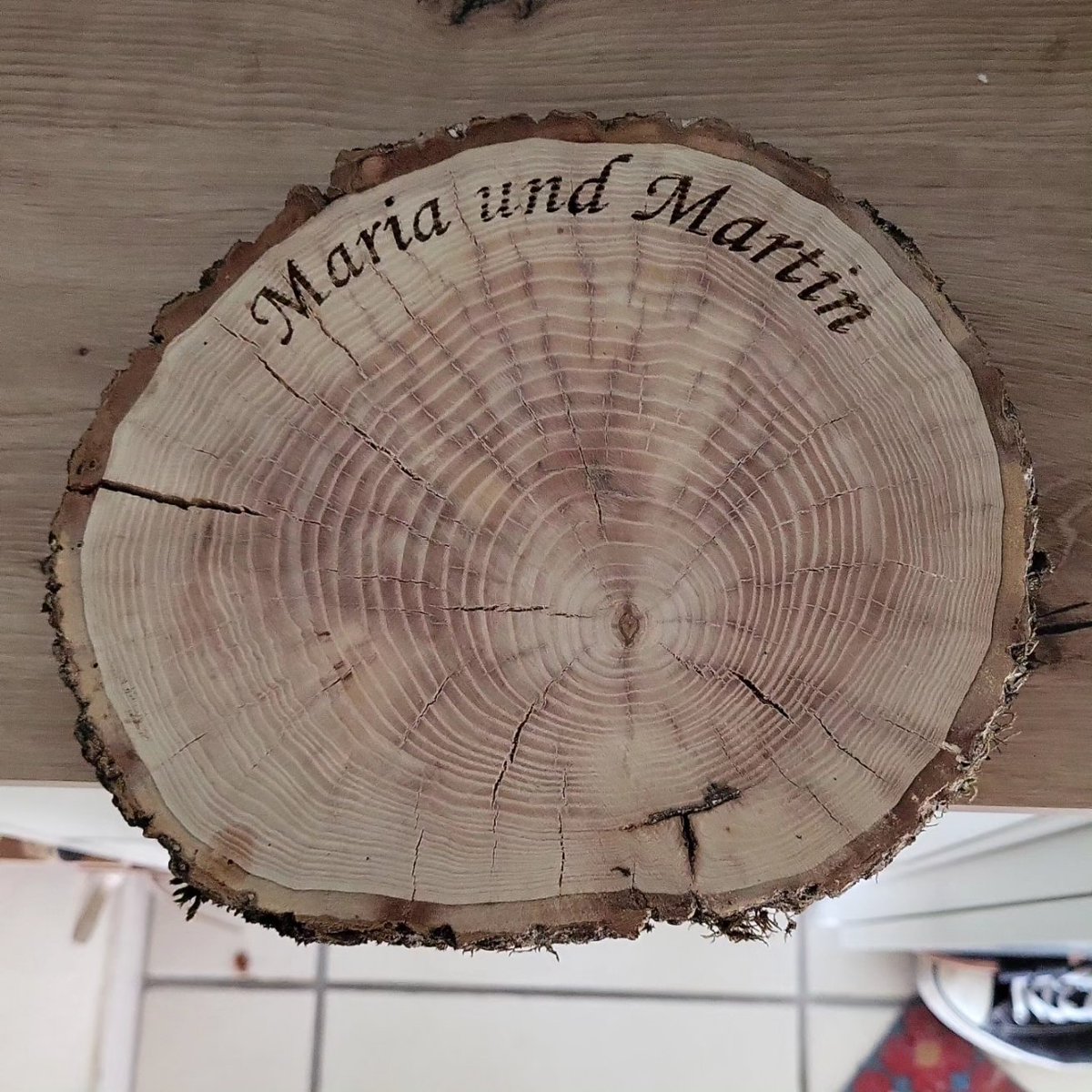 _laserdon's tweet image. Vorher nachher. Dchön was aus einer einzigen Holzscheibe werden kann, wenn man 2 Namen eingraviert
#laser #engrave #atomstack #holz #hochzeit #wedding