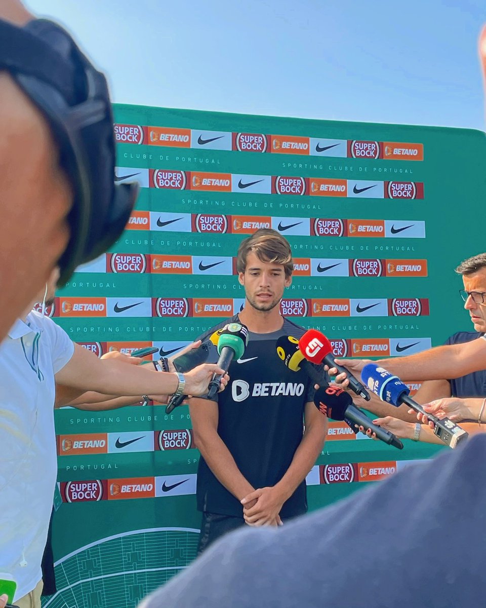 SPORTINGOFICIA2's tweet photo. 🗣️Daniel Bragança:  "Tem sido um regresso muito bom. Já tinha saudades desta adrenalina do jogo. Todos sabem o que passei, é esquecer um pouco isso. Claro que é sempre especial, apesar de ser uma partida particular." https://t.co/qeBvhFX3vk