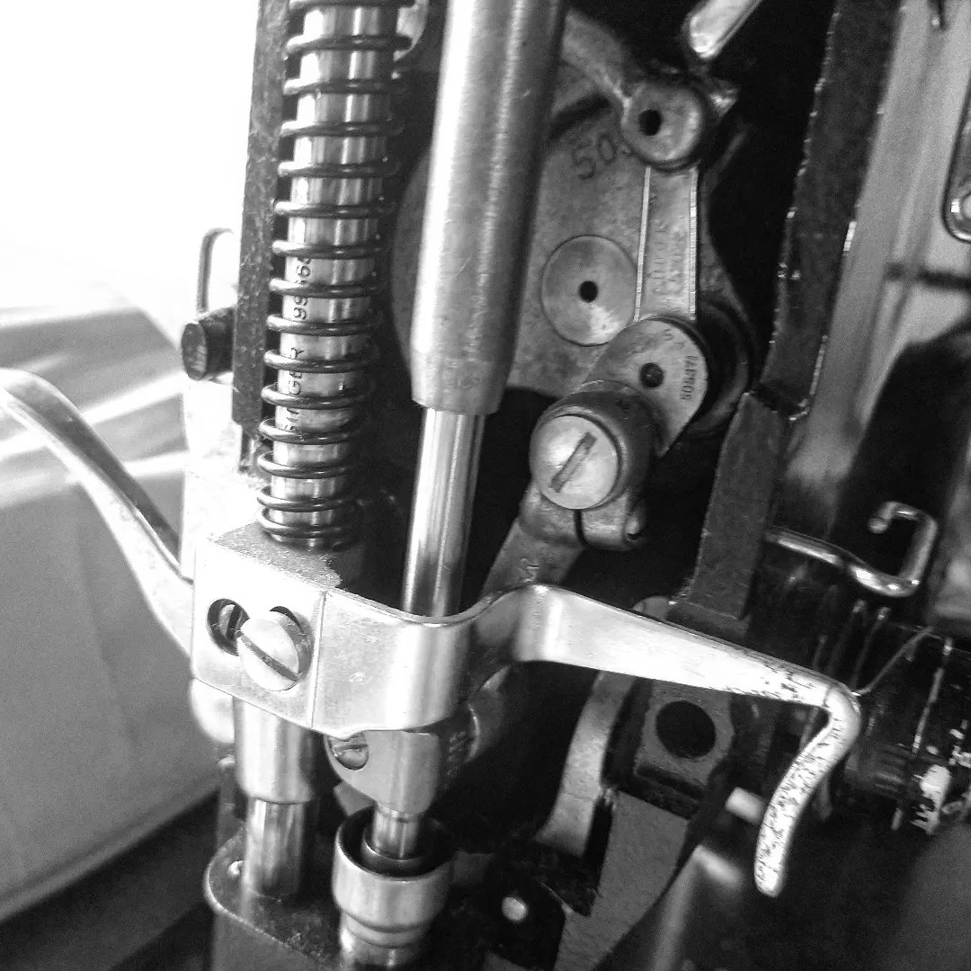 mishinyakonishi's tweet image. 【188】職業用ミシン
いつもありがとうございます
今回はミシンのメンテナンス
#singer #singersewing