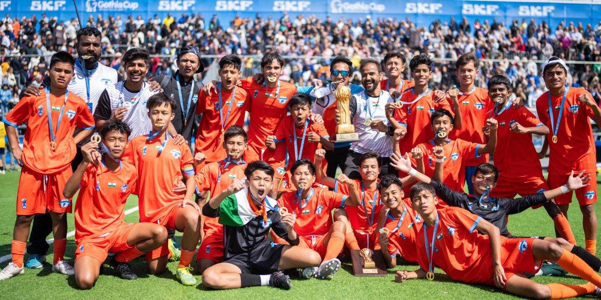 Minerva Academy made history as they become the FIRST Indian team to clinch the prestigious Gothia Cup! 🌟🏆 

Incredible display of talent as they emerge CHAMPIONS of #GothiaCup2023, defeating Brazilian giants Ordin FC 3-1 in the U13 Final!
 #IndianFootball