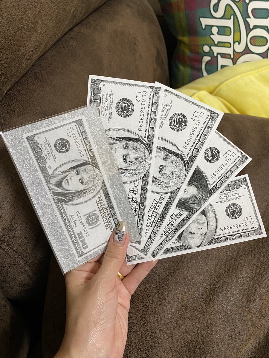 BLINKN4's tweet photo. ついにあたちの元にもmoneyが来ちゃいました🥹
お手紙ももらっちゃって可愛いみらい
ありがとうだよみらい🫶🏻🫶🏻🫶🏻🩷

@lalisaaa___ https://t.co/LaU3U6pwTm