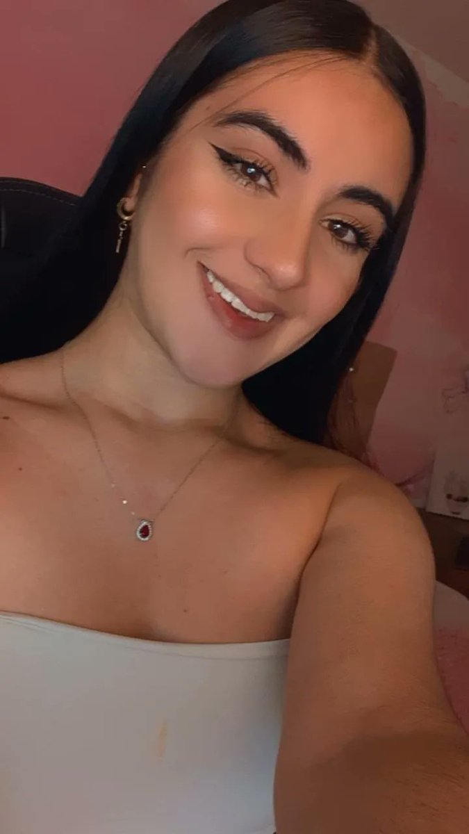 bella_model_cb's tweet photo. #webcammodel #modelingwork #fashion #sexy #virtualentertainment #modeltest

😍🥵 https://t.co/n8MCGpsOsO