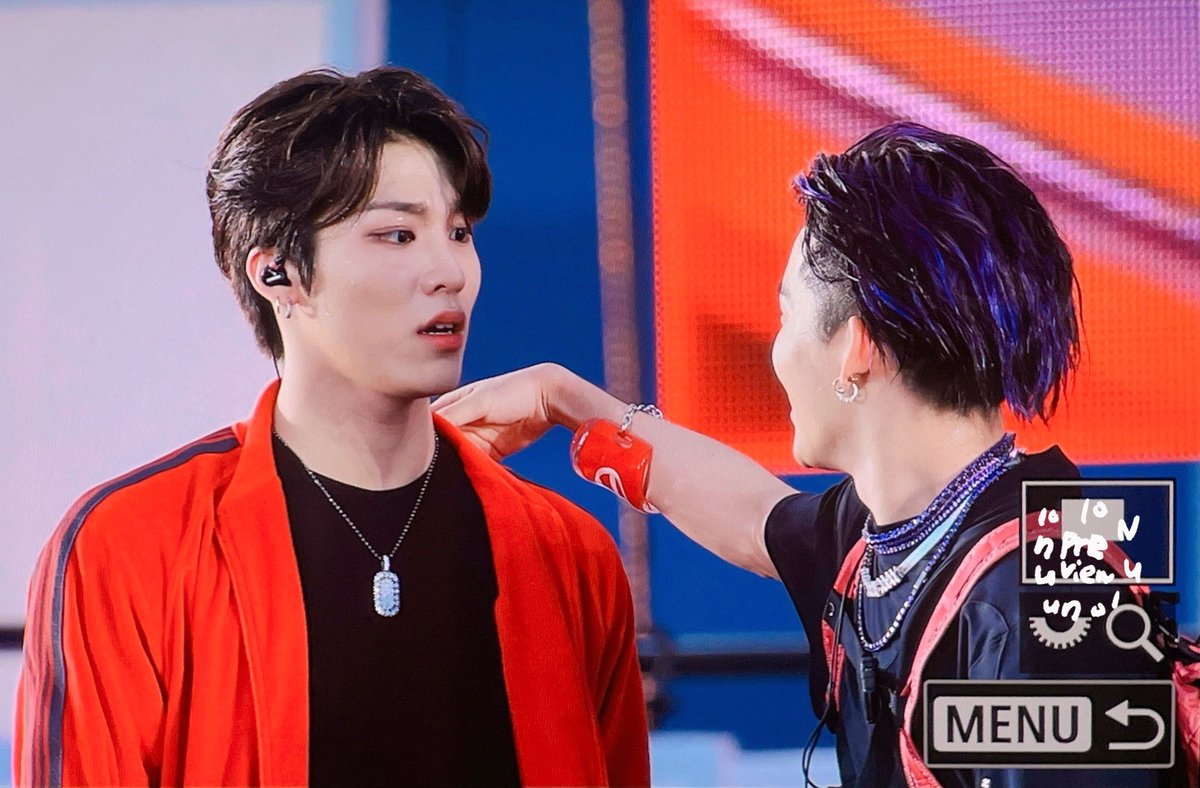 10:𝑵𝑼 tweet media