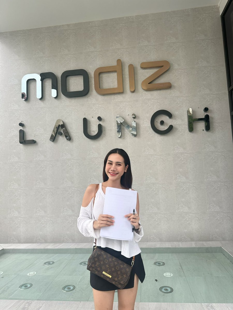 lal_condo's tweet photo. ปิดไปอีกห้องสำหรับ Modiz launch 🎉🎉
ขอบพระคุณพี่เบิร์ดผู้ใหญ่ใจดีที่ไว้ใจให้เราดูแลห้อง เพราะแกบินบ่อย ให้lal ดูแลหมดห่วงเรื่องห้องแน่นอน รอรับรายเดือนได้เลยจ้า 
#lalคอนโด #คอนโดติดมหาลัย #คอนโดปล่อยขาย #หาคอนโด #ฝากขายเช่า #คอนโดใกล้รถไฟฟ้า #คอนโดหรู #ขายเช่าคอนโด #คอนโดให้เช่า https://t.co/ZSShkiEHcm