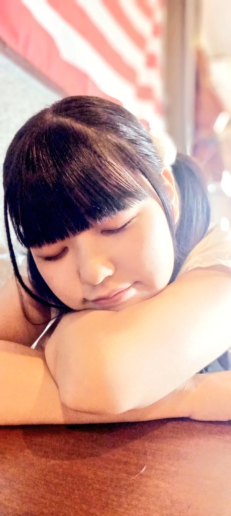 QtoR19XX0308's tweet photo. #行動履歴
空枠あるのしってて衝動的に！埋まってたら同時刻の888のライブを当日で見て帰ろうかと···連絡したのもギリギリだったし(>_<)
空入れて引きで撮ったりするの忘れてたけどあっという間に楽しい時間は（もう１枠取ればとも考えたけど）
#綺瀬こころ 
#code_L https://t.co/YgeKPNqjz7