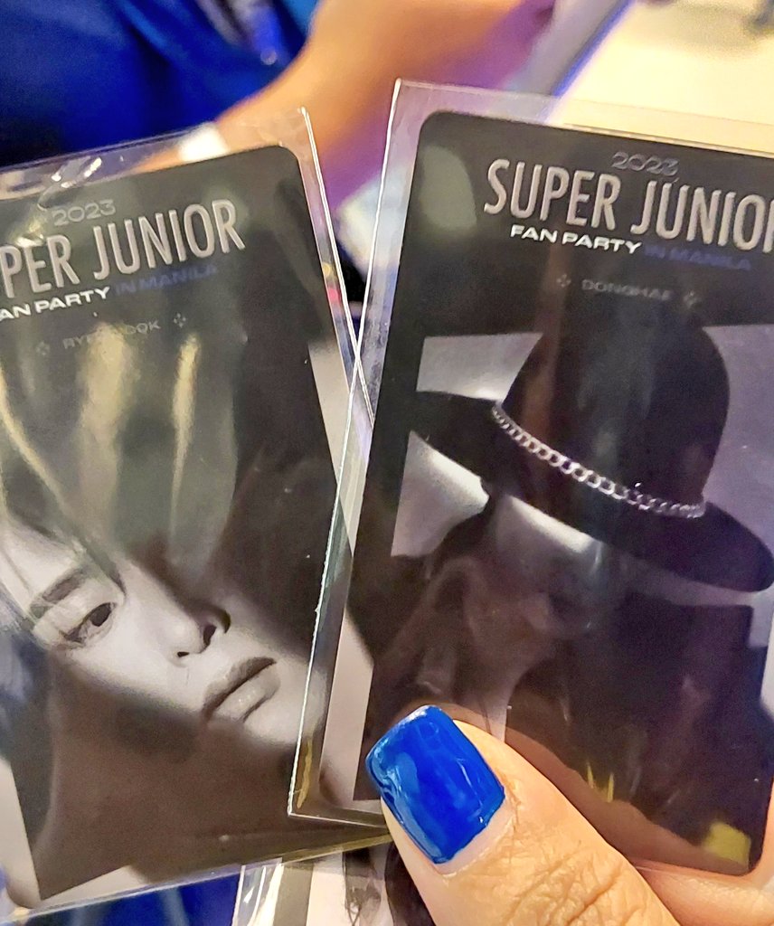 harudalnim1015's tweet photo. Yes 💙
#HaeWook #SUPERJUNIORFANPARTYinManila https://t.co/7nZS02E5vl