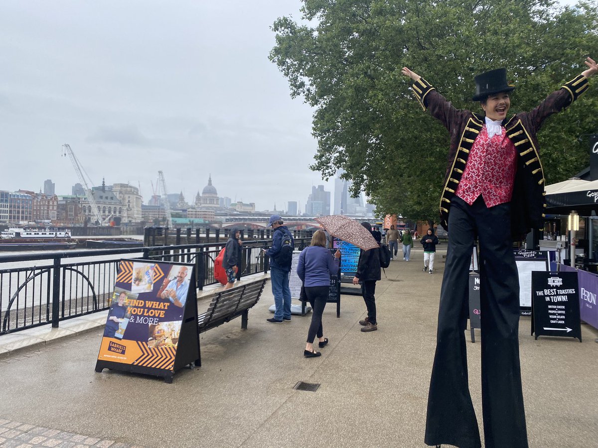 SaundersCait's tweet photo. There ain’t no sunshine but there’s music and entertainment down on Gabriel’s Wharf today - come and join us! @CoinStreet https://t.co/2BmXCwj8hd