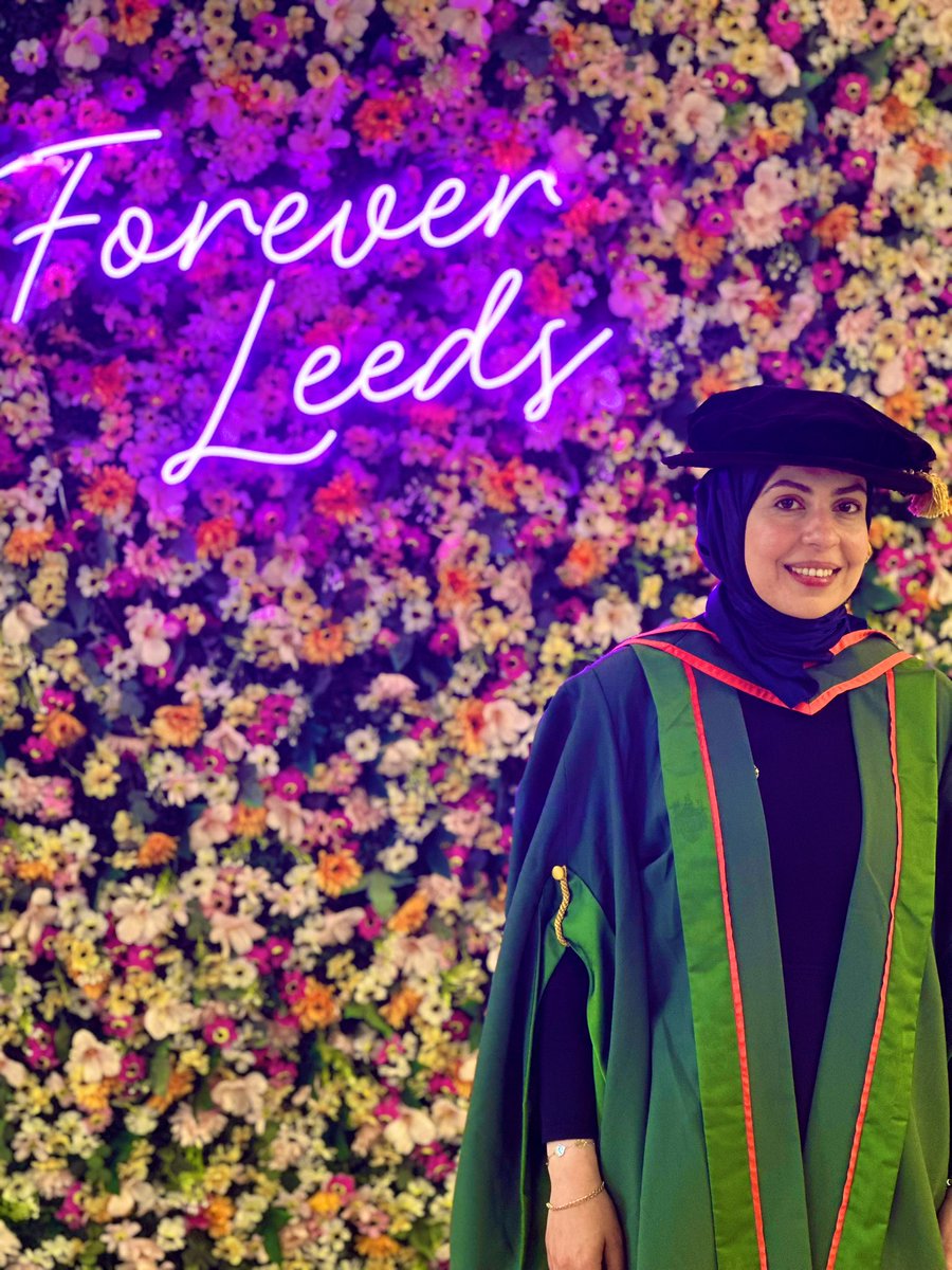 HebaShawer's tweet photo. Amazing to celebrate my PhD journey with my family and friends @UniversityLeeds. A big thank you to my wonderful family @SamShawer @SherifShawer @tamerAmal and my amazing supervisor @DrMarcBailey. What a wonderful day! 🤩 🎓#graduation #PhDlife https://t.co/ZxIpIXHPqP