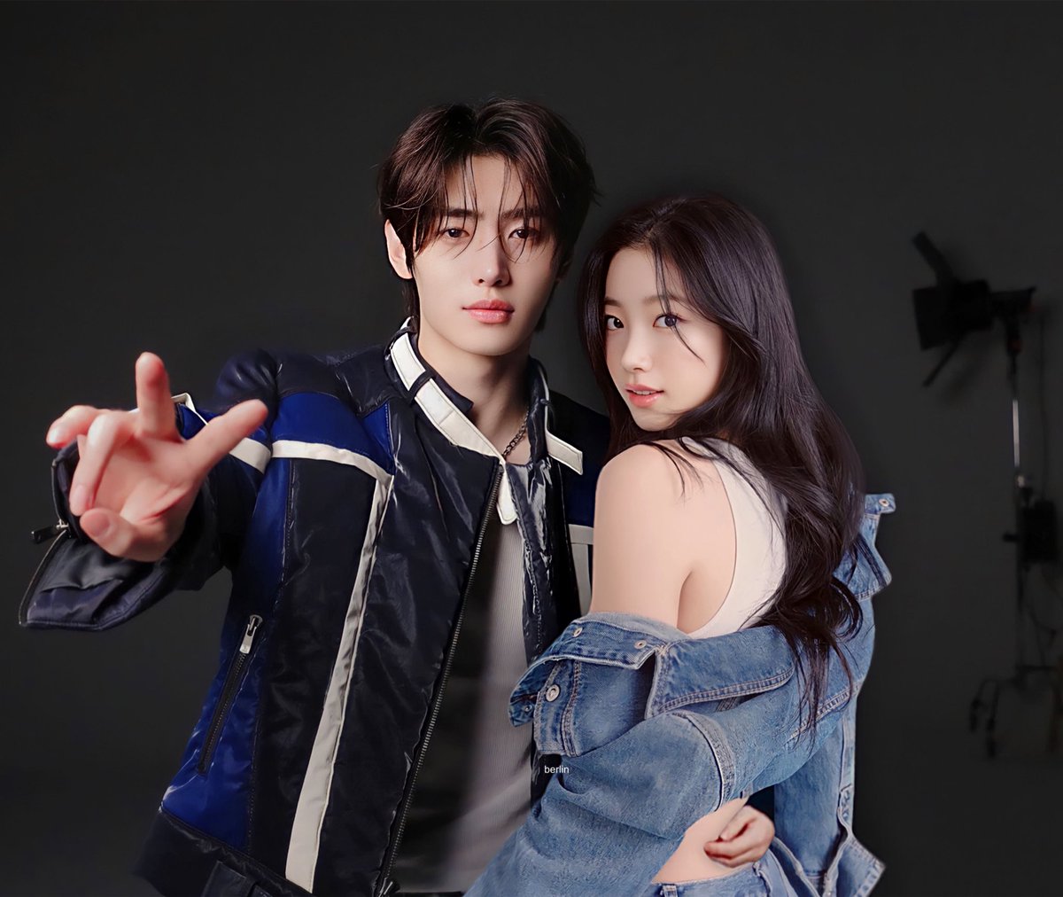 827core's tweet image. models! sungzuha 
—
#icellerine