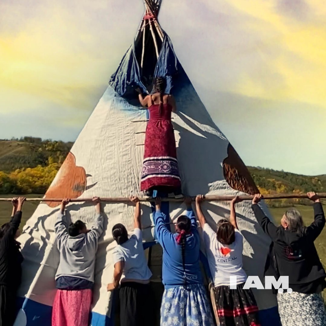 iamdothealth's tweet image. Indigenous individuals living with HIV can find culturally curated support for before, during, &amp;amp; after you test, with a range of services offered online &amp;amp; in-person! 🙌🏼 Visit I AM to find resources &amp;amp; support for you!❤️ Link in bio.☝🏼 #knowyourstatus #getsupport #cultureismedicine