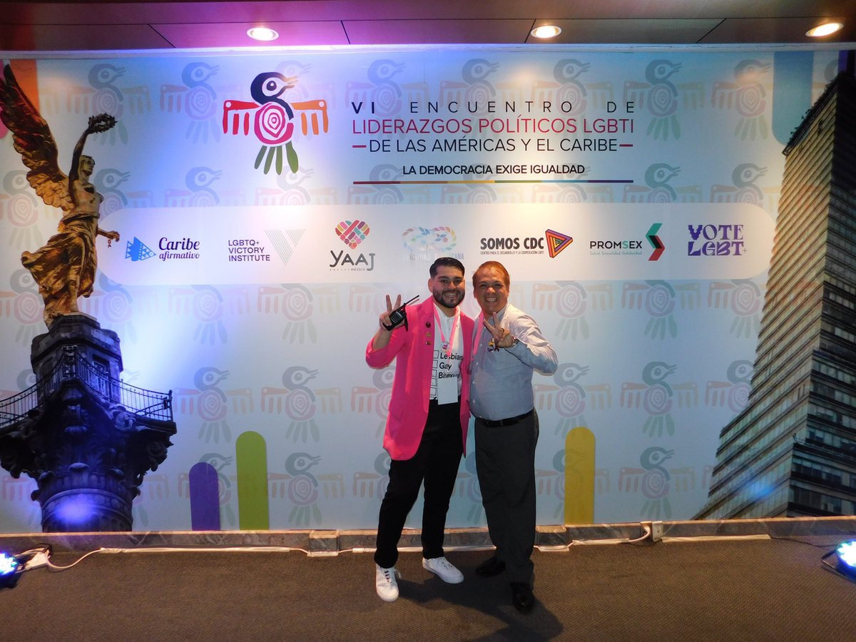 Leyendo Con Alex tweet media