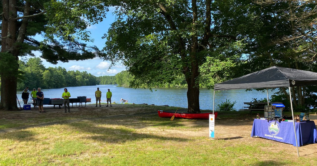 CTBoatingInfo's tweet photo. Boating Day is Live!
We can’t wait to see you at Hopeville Pond in Griswold.

#boatingct #ctstateparks #CTNCLI2023 https://t.co/PGlkjBmXdA