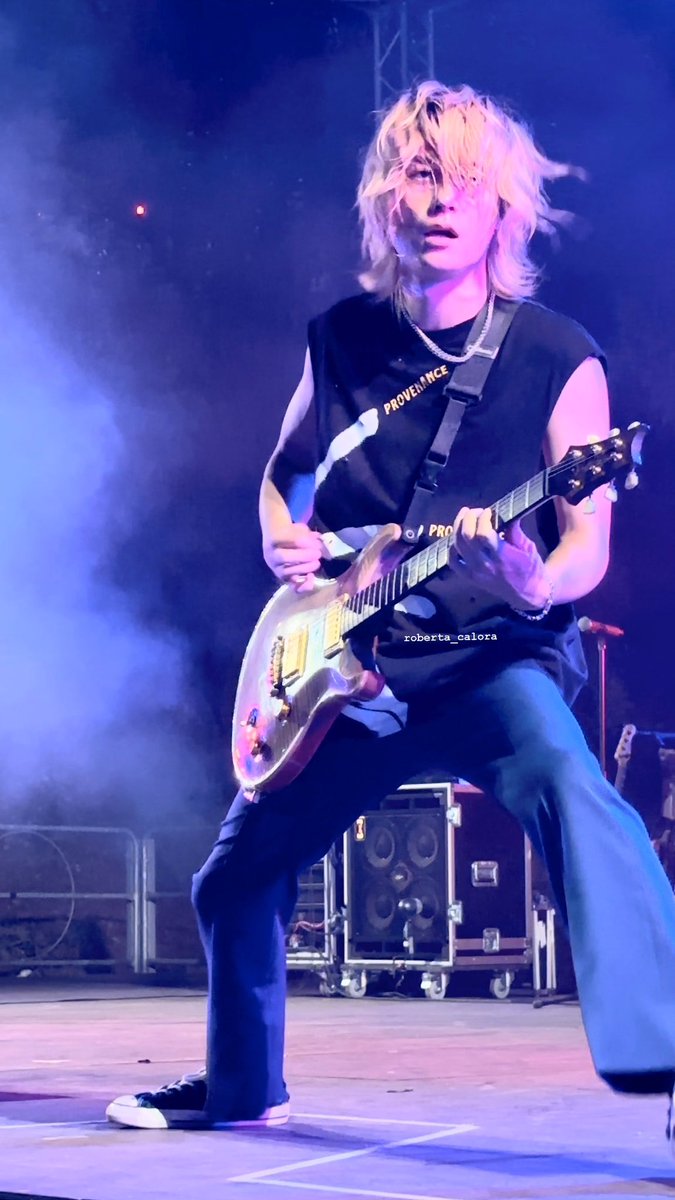 roberta_c_art's tweet photo. TORU ❤️💣

FIRENZE 20/07/2023

#ONEOKROCK 
#oneokrockitalia https://t.co/rQaZUtFYj7