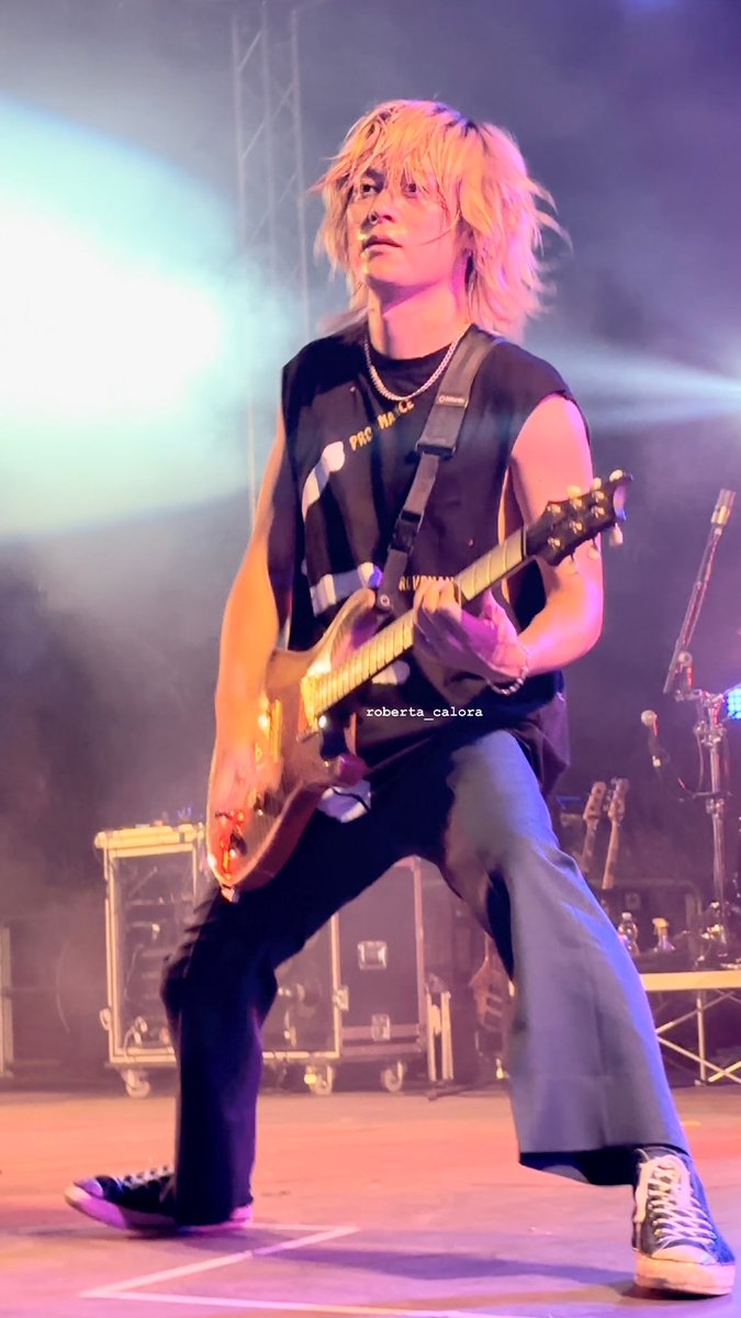roberta_c_art's tweet photo. TORU ❤️💣

FIRENZE 20/07/2023

#ONEOKROCK 
#oneokrockitalia https://t.co/rQaZUtFYj7