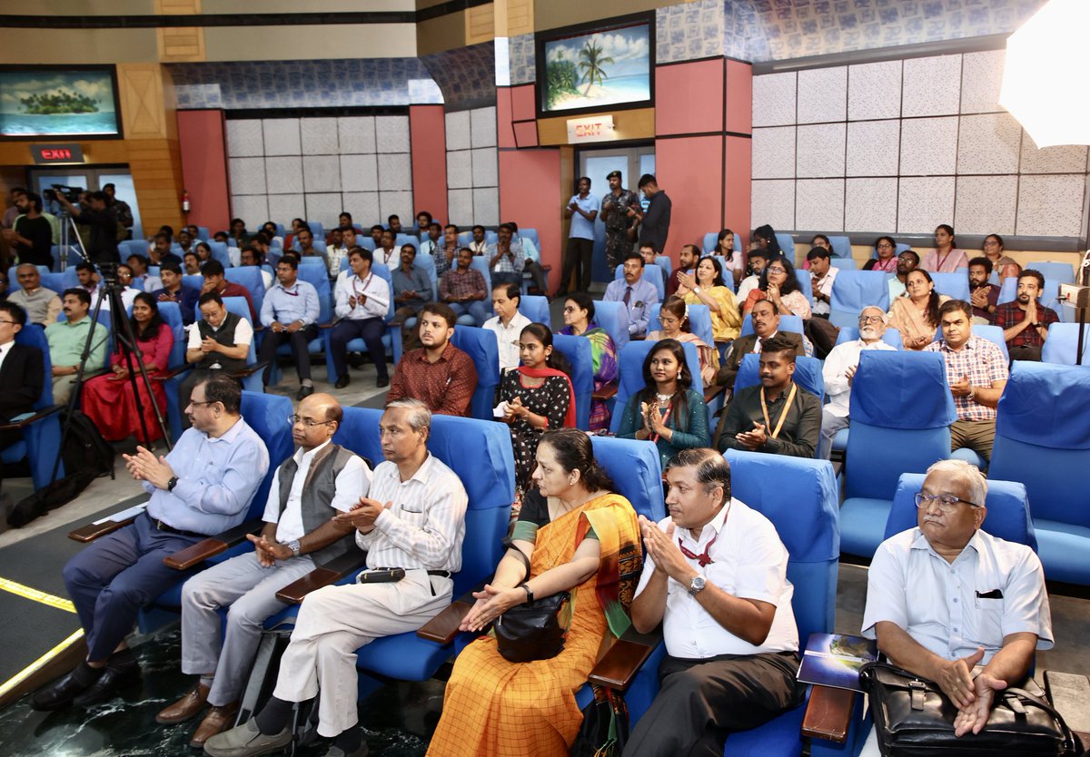 Addressed International Workshop on Advances in Coastal Research- Special Reference to Indo-Pacific (AdCoRe-IP2023) at Chennai. Congratulations to @CentreCoastal on the completion of 25 years of glorious journey! India is advancing fast in Coastal Research & Deep Ocean Mission.