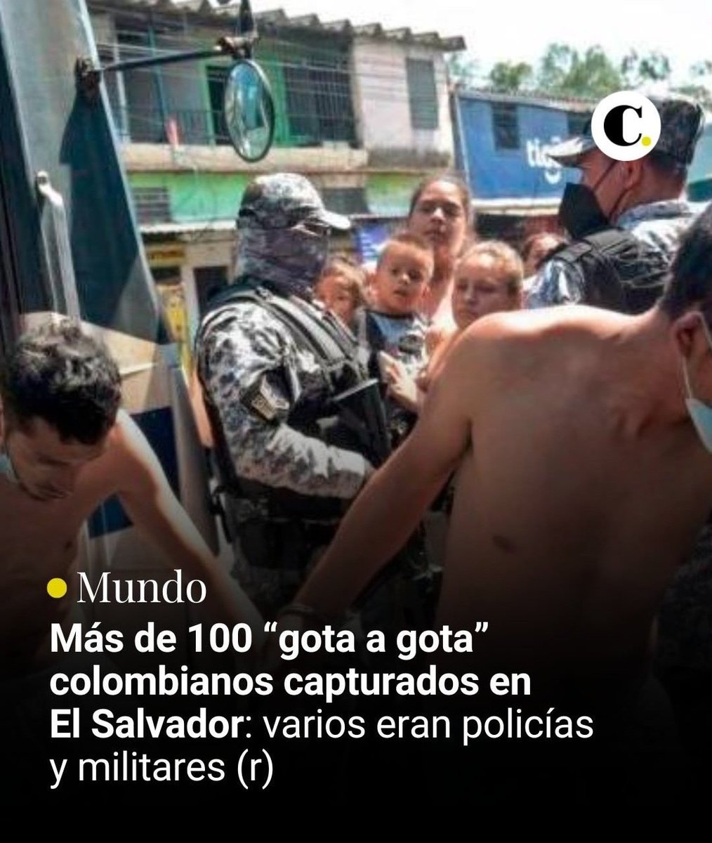 Pelicolombianas's tweet photo. Los votantes de Fico. 🤮🤮🤮 https://t.co/spy3GNyNMU