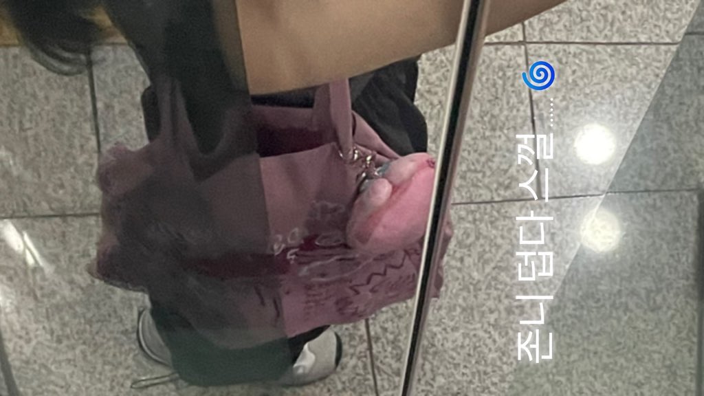 ユン tweet media