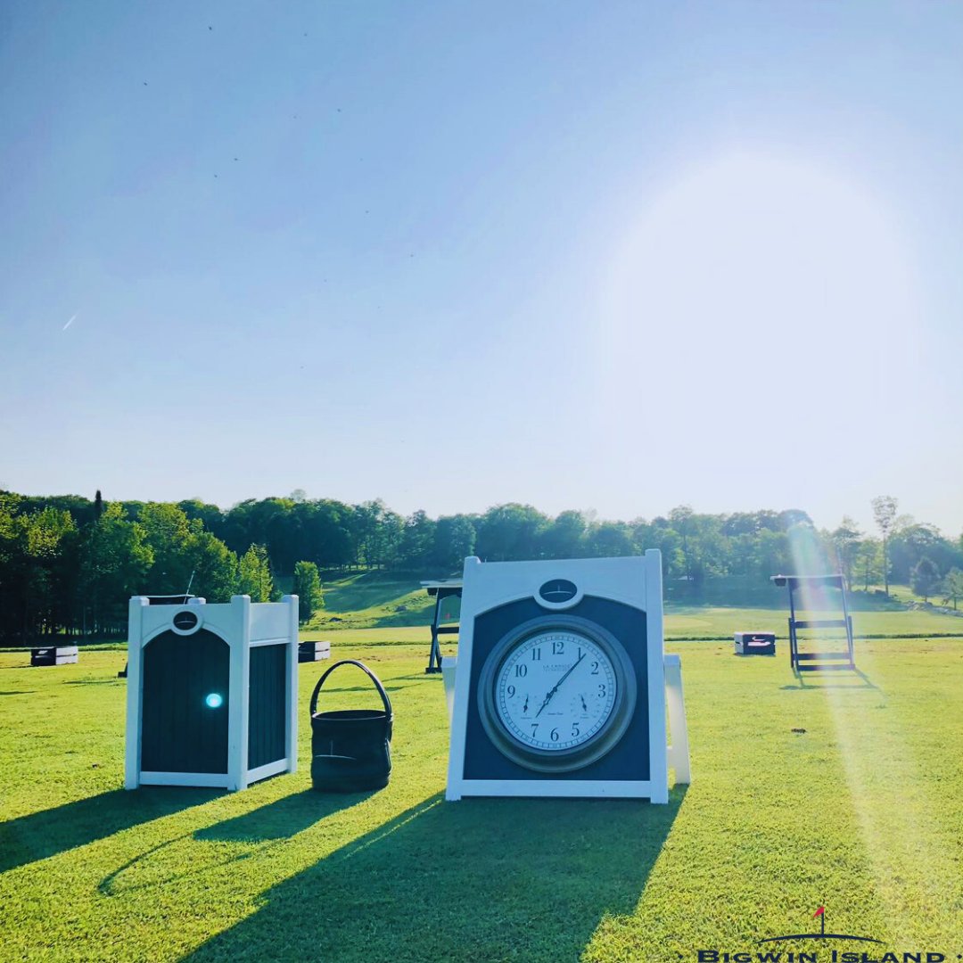 bigwinisland's tweet photo. It’s always a great time of day to play at Bigwin Island!
#bigwinislandgolf #stayandplay #privatecourse #summer #lakeofbays #bigwinisland #golf #muskoka https://t.co/Z3Q8mPC8T4