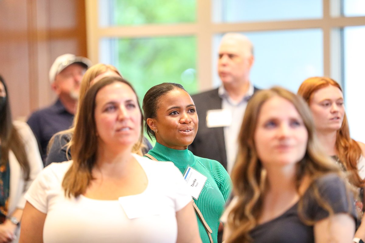 PennStateAlums's tweet photo. It was an honor to celebrate the incredible individuals and chapters who do so much for the Alumni Association across the country at last night's Volunteer Awards! https://t.co/DrkMxR4tNz