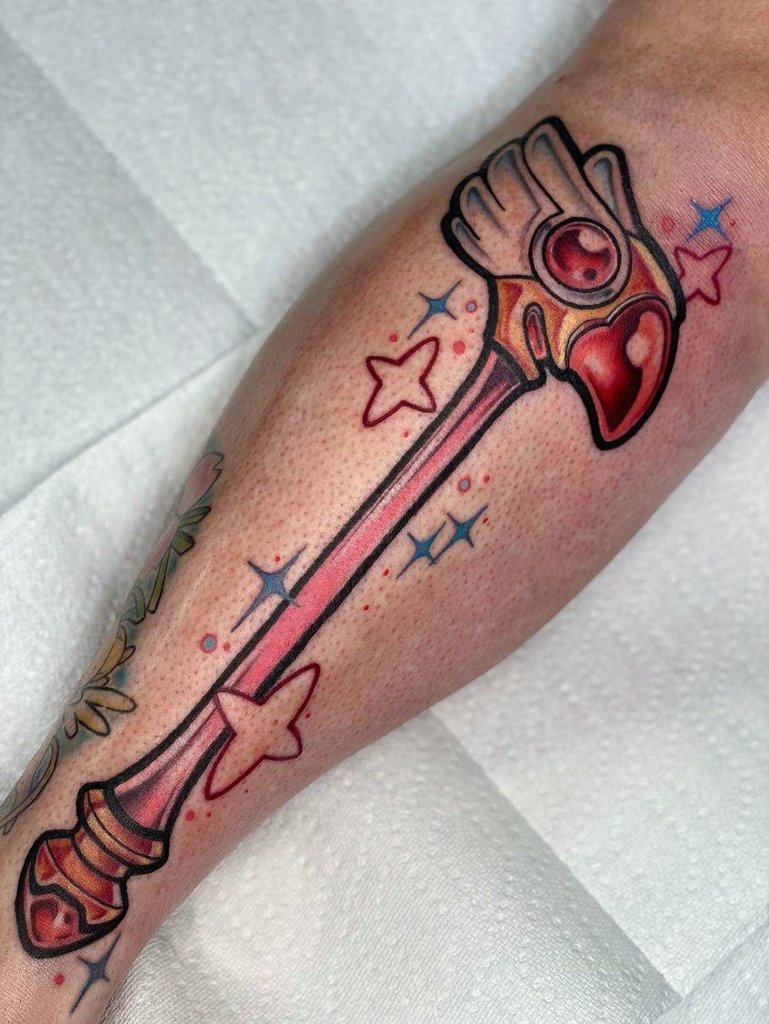 _holleena_'s tweet photo. cardcaptor sakura is my most favorite thing in the world. ever since i was a kid, i've wanted the clow wand tattooed. one of my lifelong dreams has finally been fulfilled and i couldn't be happier. https://t.co/g0nno8mwPe