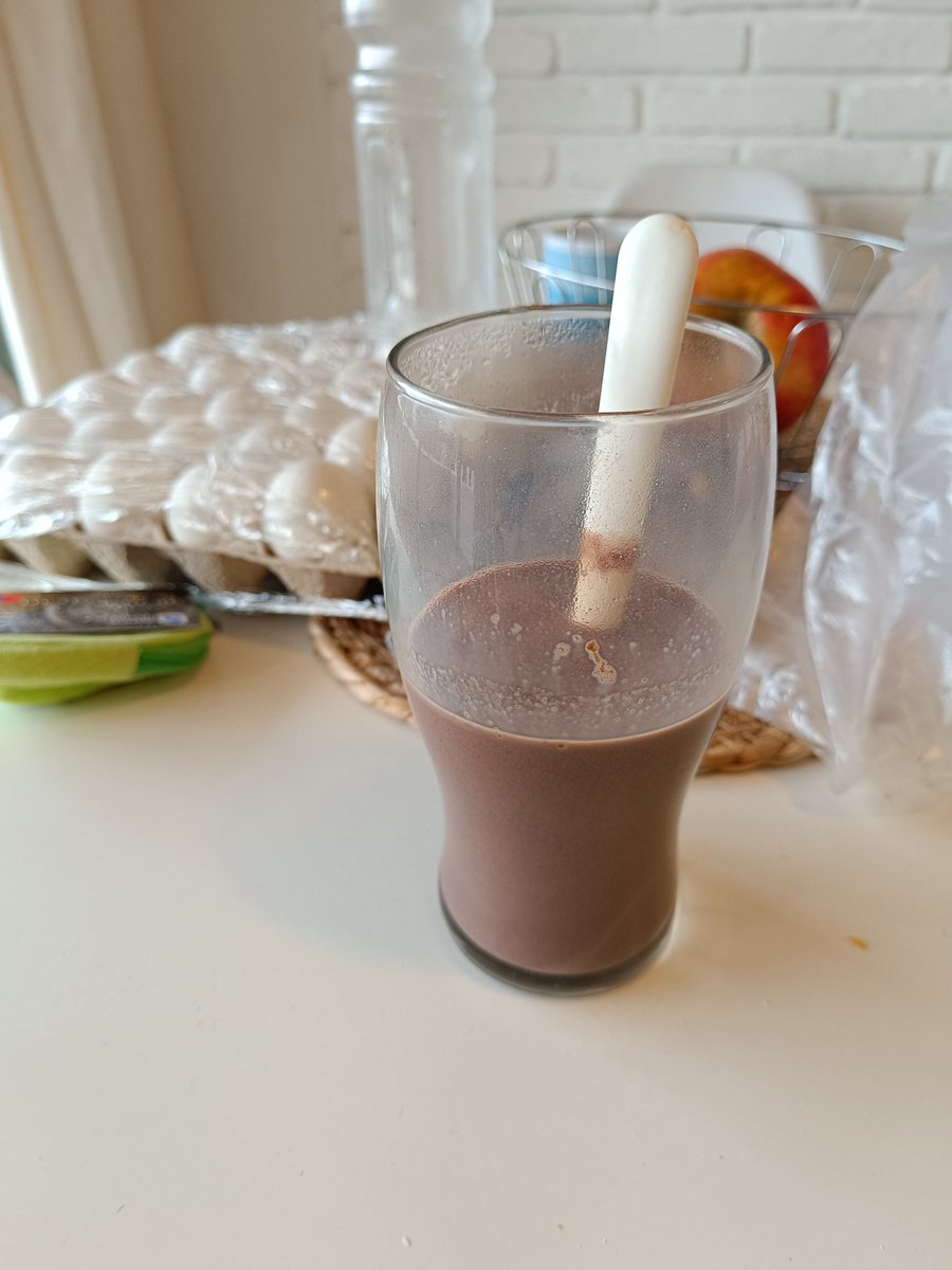El vaso de leche q prometió Raul Castro. Pasaron años y me fui del país para poder tomarla. Buenos días y no sea claria.