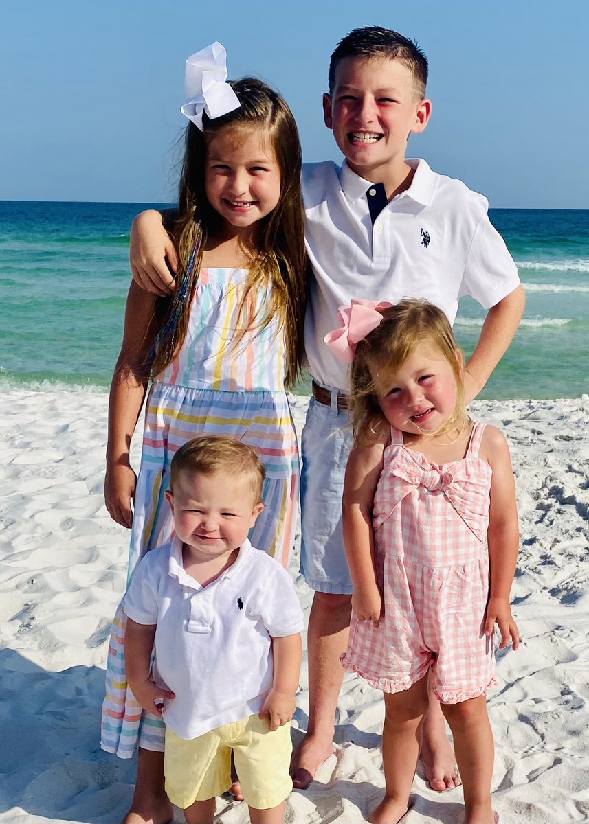 RyanOHall_96's tweet photo. An amazing family vacation with my pride and joy that I thank God for every day! Destin, until next year…#Partyof6 #CoreFour https://t.co/segfbhc302