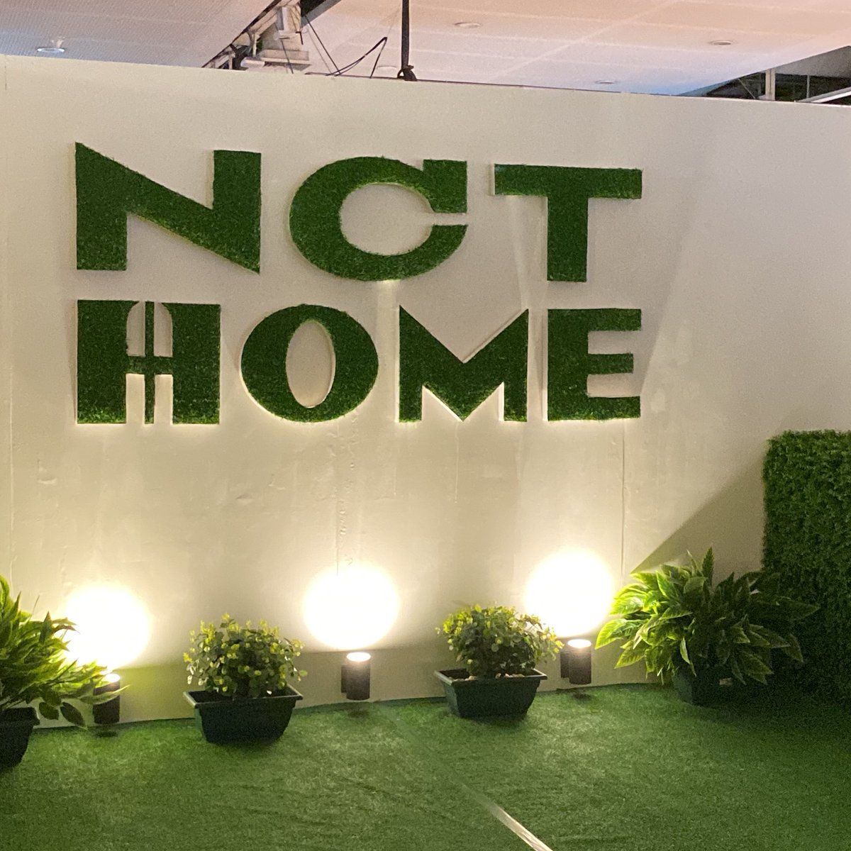 renjncart's tweet photo. 🏠… #NCTHomePH https://t.co/Vw2AzeszPR