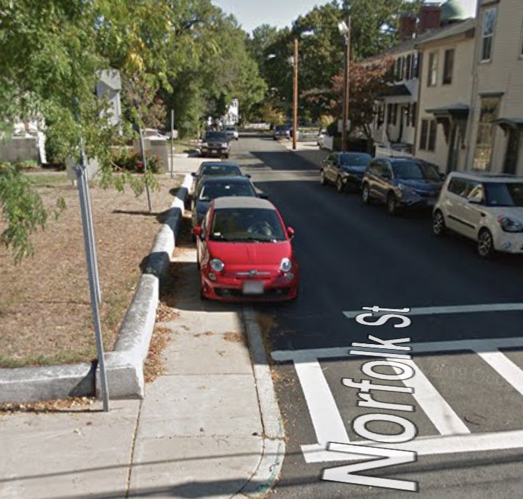 DedhamByFoot's tweet photo. #CourtSt #DedhamMA has supported reserved parking on the sidewalk for over 10 years (source: Google maps)
Court St
- walk rating 1/10
- roll rating 0/10
- park rating 10/10
- drive rating 10/10
If accessing the library with a stroller, take another road
#incompletestreet https://t.co/mxoHfczx51