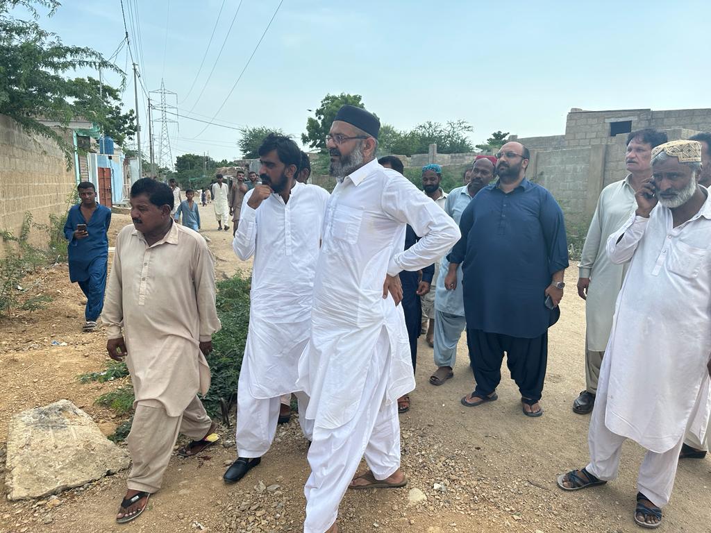 MirNaeemLashar1's tweet photo. #پاکستان_پیپلز_پارٹیPS_91/129ضلع_ملیر کے صدر و وائس چیئرمین #جان_عالم_جاموٹ کا یوسی چشمہ علی محمد خاصخیلی گوٹھ کا دورہ
صدر #جان_عالم_جاموٹ نے یوسی چشمہ میں جاری ترقیاتی اسکیموں کا جائزہ لیا اور متعلقہ محکمے کے زمیداران کو کام کو بہتر اور جلد مکمل کرنے کی ہدایت کی https://t.co/p73bfbrjCq