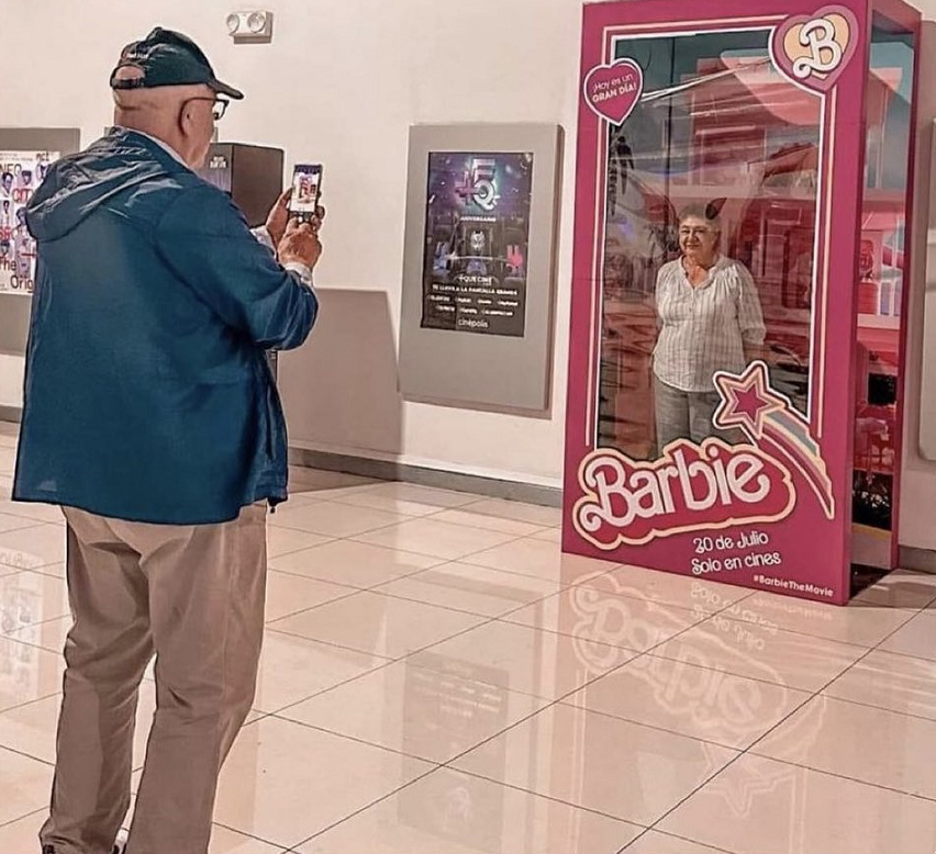 What do you think?!

3 Barbie generations. It's a Barbie world 🌎🩷

#Barbie  #BarbieTheMovie  #BarbieMovie #SaturdayMorning #SaturdayVibes

<a href="/pulsarmoney/">Pulsar Money</a> send 100000 MEX to 100 retweets