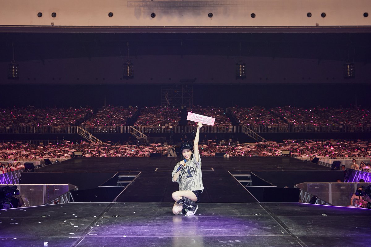 TAEYEONsmtown tweet picture