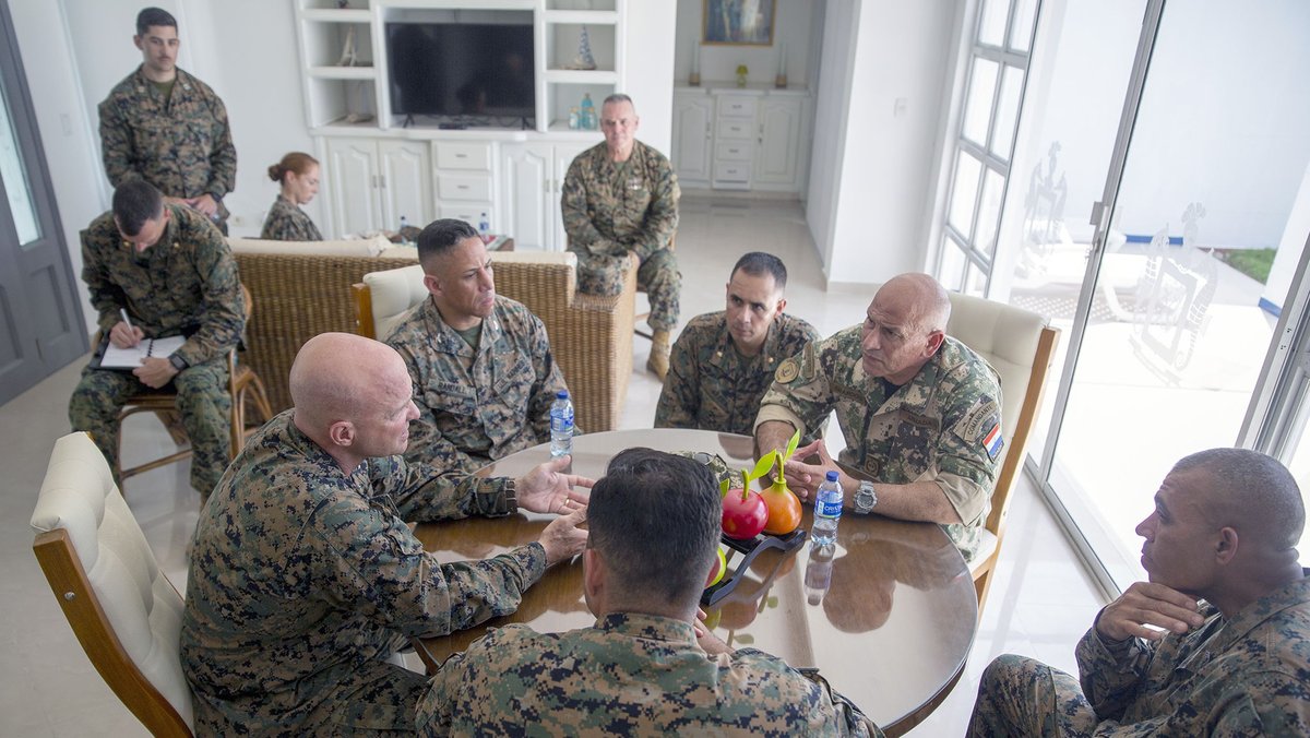 marforres's tweet image. .@USMC Lt. Gen. David Bellon met with partner nation forces participating in #UNITASLXIV at Coveñas, Colombia, July 18, 2023. UNITAS enhances interoperability among nations, promoting peace and stability in @Southcom’s area of responsibility. @MARFORSOUTH