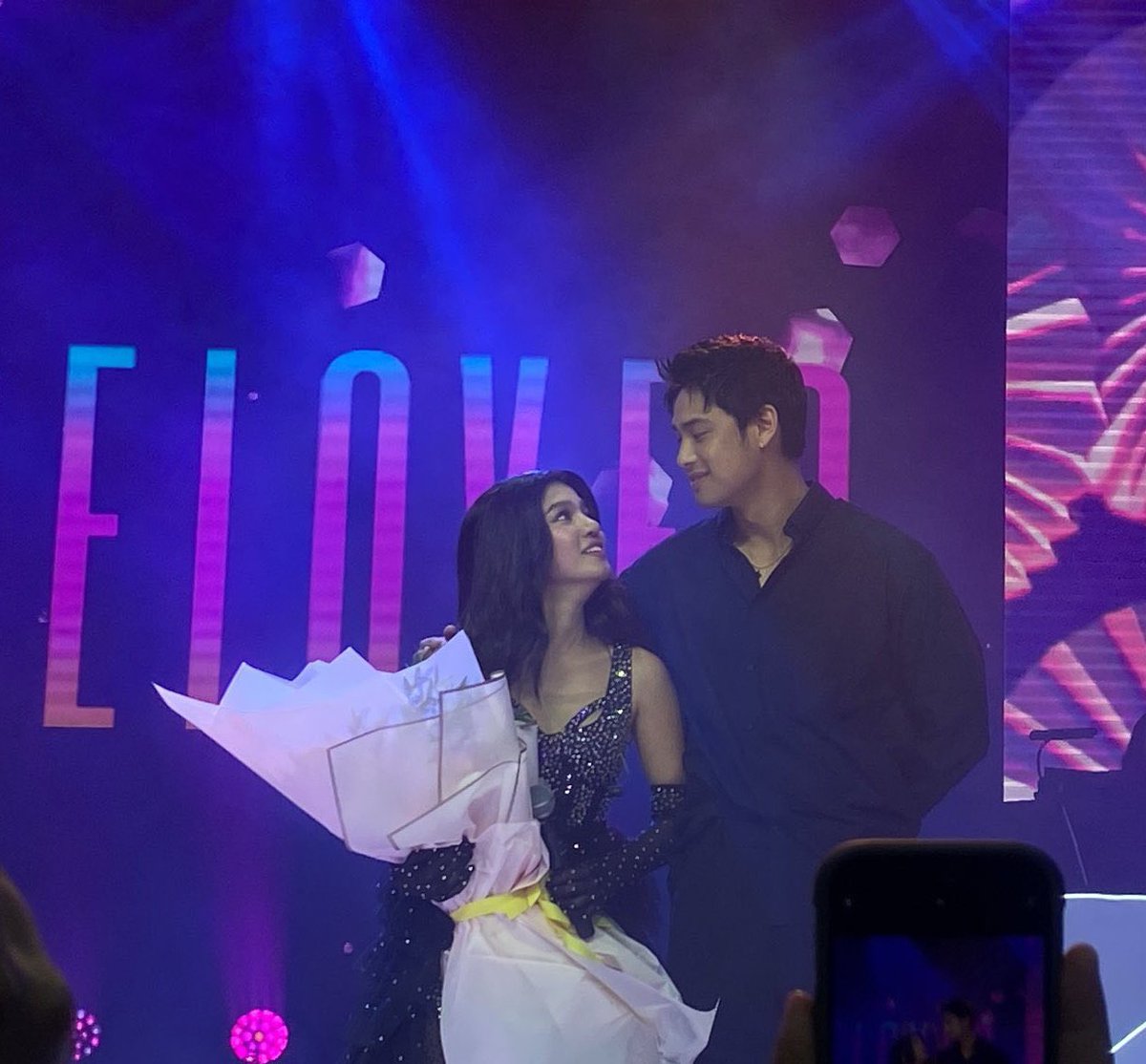 donbellevermore's tweet photo. ANG GANDA NG PAGKAPIC 😩💗

BELLE IS BELOVED

#BelleBelovedConcert
#BelovedBelleDay #BelleMariano https://t.co/yyZaALOnaN
