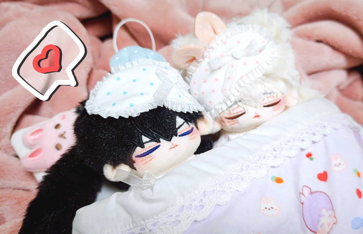 🐾 <a href="/GintokiSom/">EUNHON 속성 솜 은미호 토시냥 제작중 긴뭉 톳깅 제작중</a> 🐾

겸둥 긴뭉 톳깅 무사히 받아보았습니다~ ෆ˙ᵕ˙ෆ
진짜 너무너무 귀여워요...... 😭😭💕 바로 잠옷 입혀주고 이불에 쏙,,, 
겸둥이들 진행 정말정말 감사합니다 ♥（ﾉ´∀`）