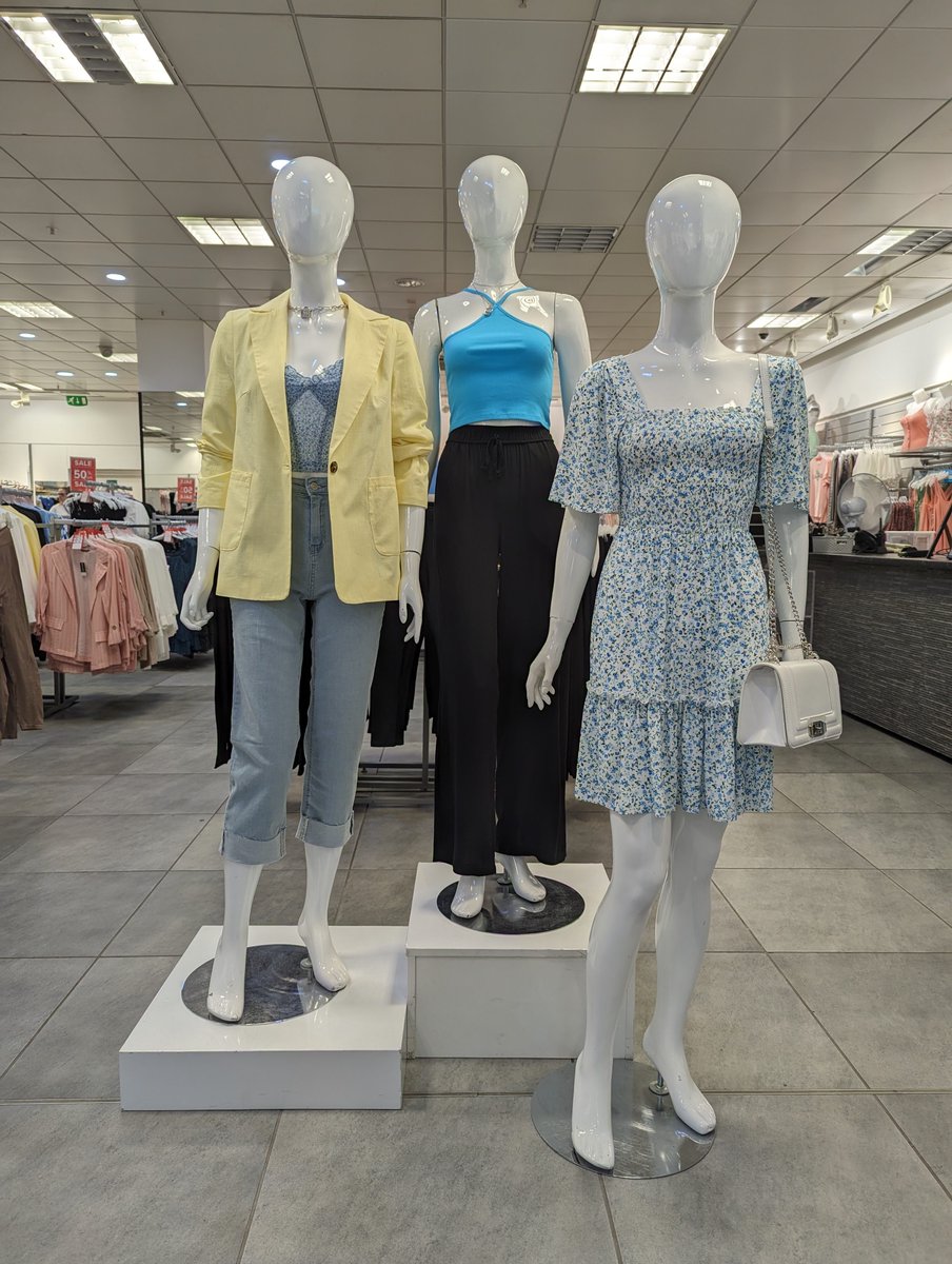 AlhambraCentre's tweet image. Summer styles for every occasion 😍☀️ Treat yourself to the perfect outfit for BBQs, beach days, picnics and more at @SelectFashion in the Alhambra! 🙌

#SlayInSelect #SelectStyle #SummerFashion