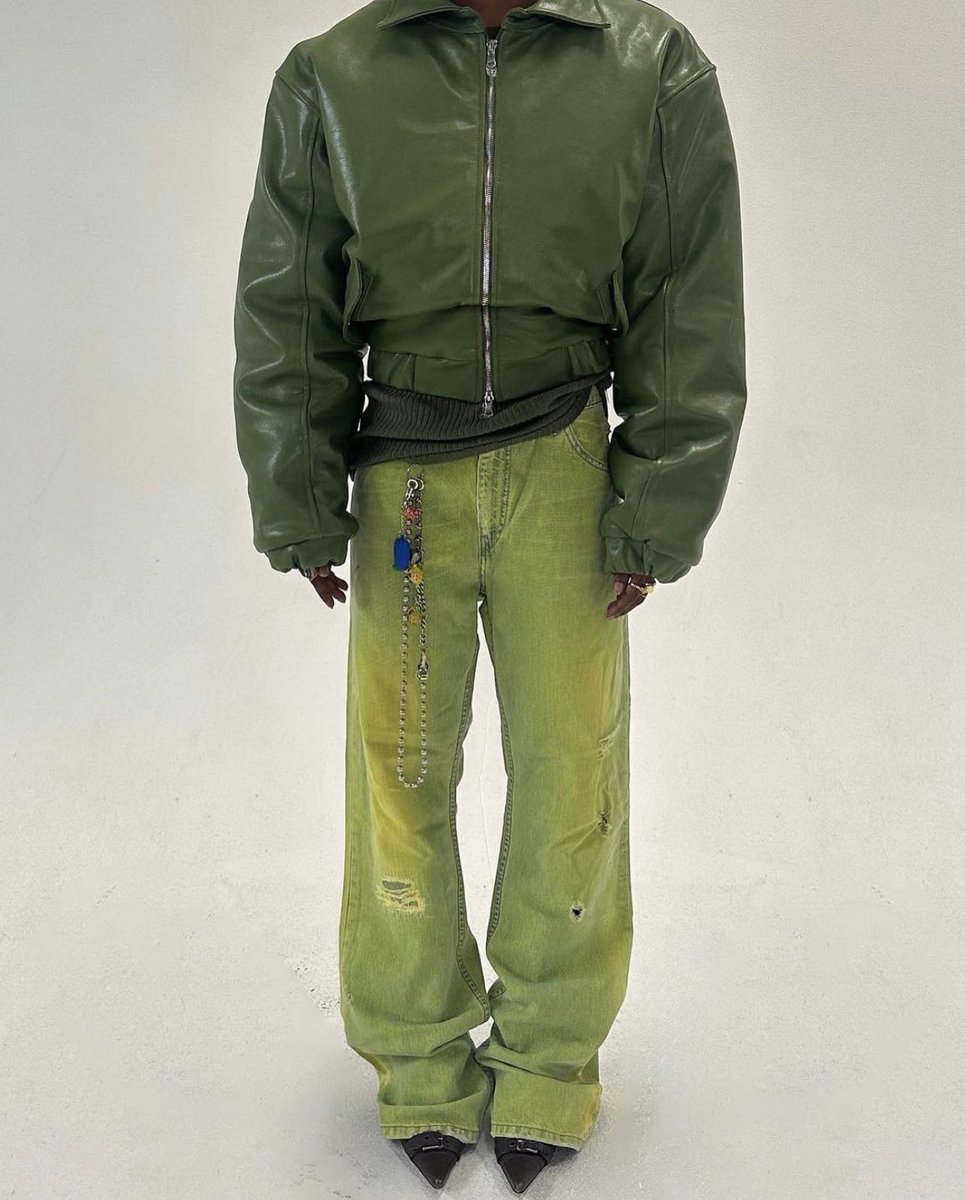 StreetFashion01's tweet image. Green Leather Bomber by Go Home!🖤