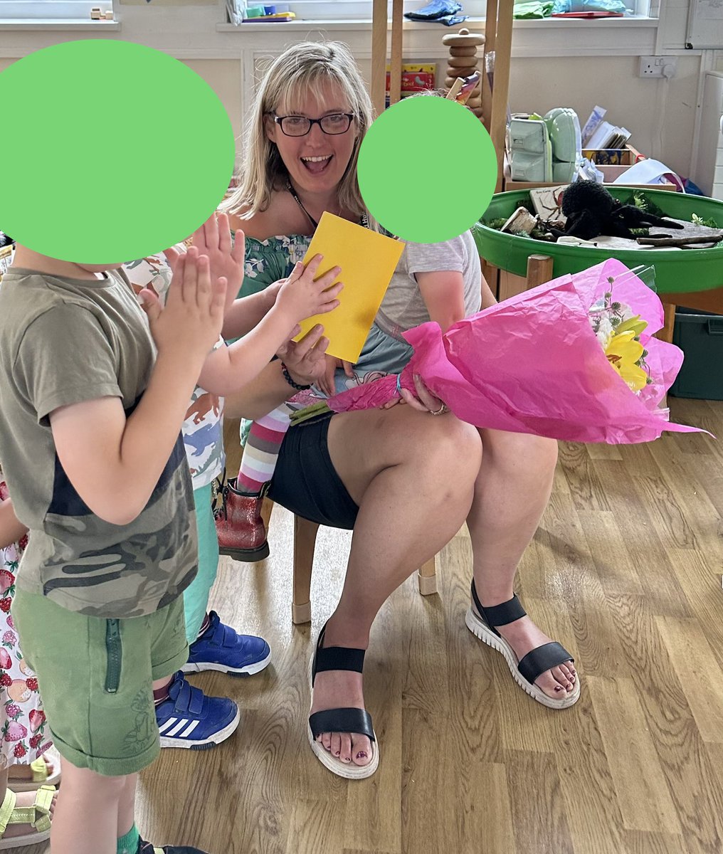 A sad goodbye to members of staff who all embark on new adventures of teaching, midwifery and starting their own company. We wish you all the best, thank you for all you have done at NT 😃